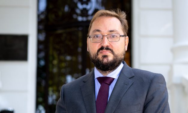 “Todo lo que me propongan las asociaciones se va a estudiar, todo”