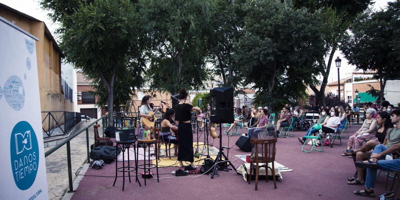 Los Veranos de la Plaza llenan de música los Jardines de Josefa Arquero