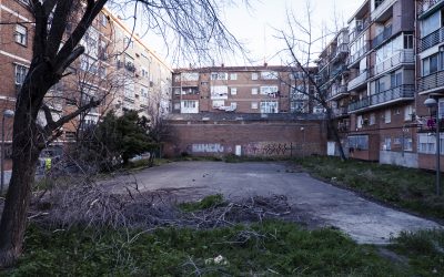 Sin ascensores por un terreno sin dueño