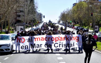 La manifestación contra los parkings en imágenes