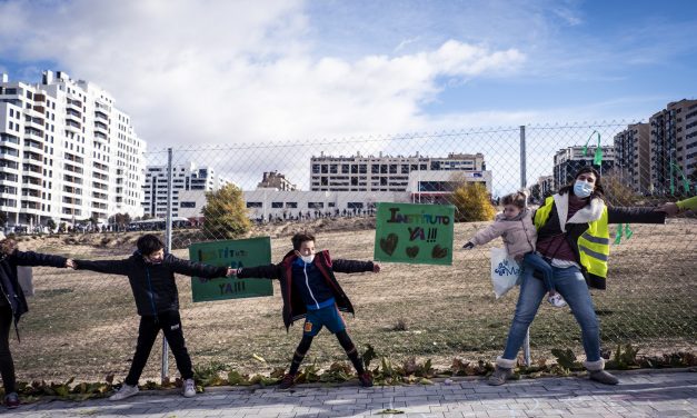 Valdebebas sigue sin centro de salud ni instituto