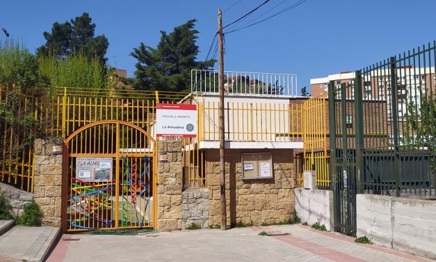 No al cese de la educadora Rocío