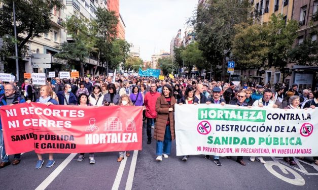 El vecindario de Hortaleza, en defensa de la sanidad pública