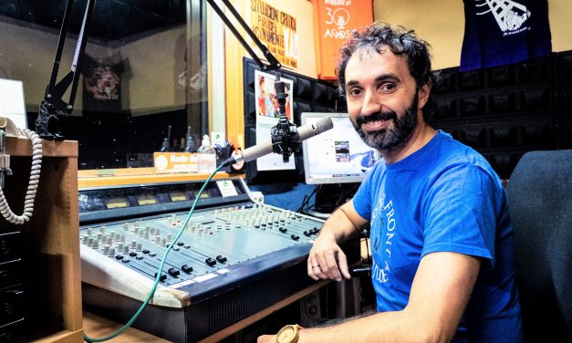 Un elemento subversivo en las ondas radiofónicas