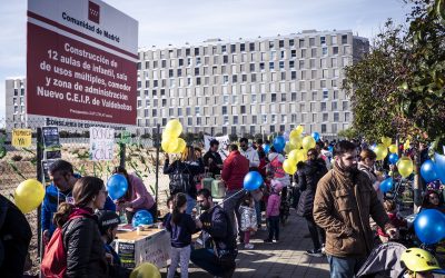 La Comunidad de Madrid sabotea la educación pública en Valdebebas