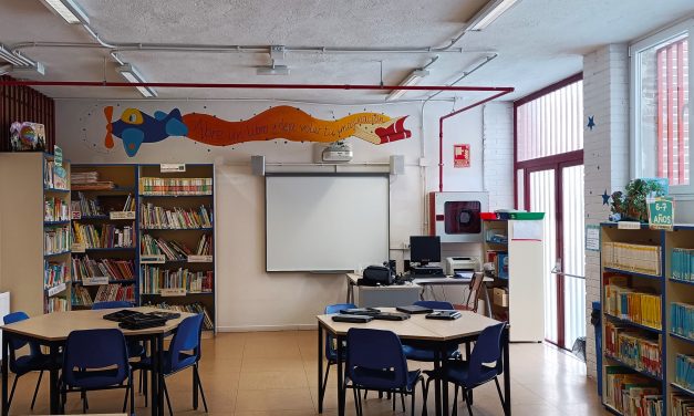 Homenaje al libro en el Garcilaso de la Vega