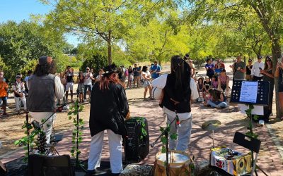 Música en la Ría de Sanchinarro: Tea4two