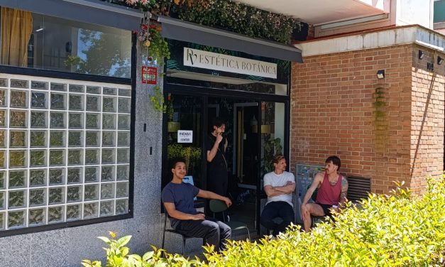 Un apagón que iluminó las calles del barrio