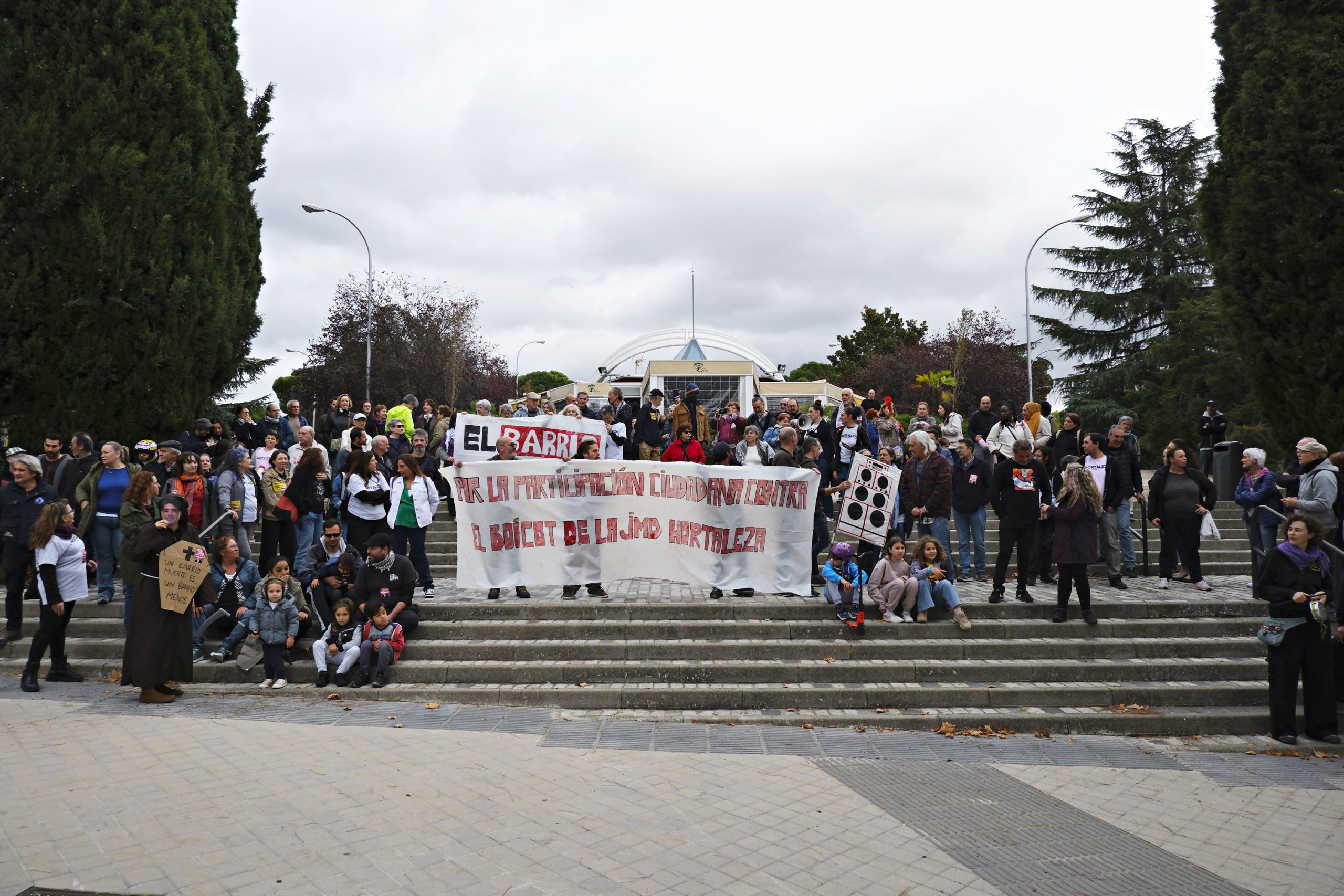 Las asociaciones de Hortaleza vuelven a la calle contra las "multas y presiones" de David Pérez 12 DSF1916 scaled