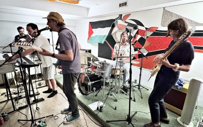 ¿Cómo llega un músico de Nueva Zelanda a dar un concierto en Hortaleza?