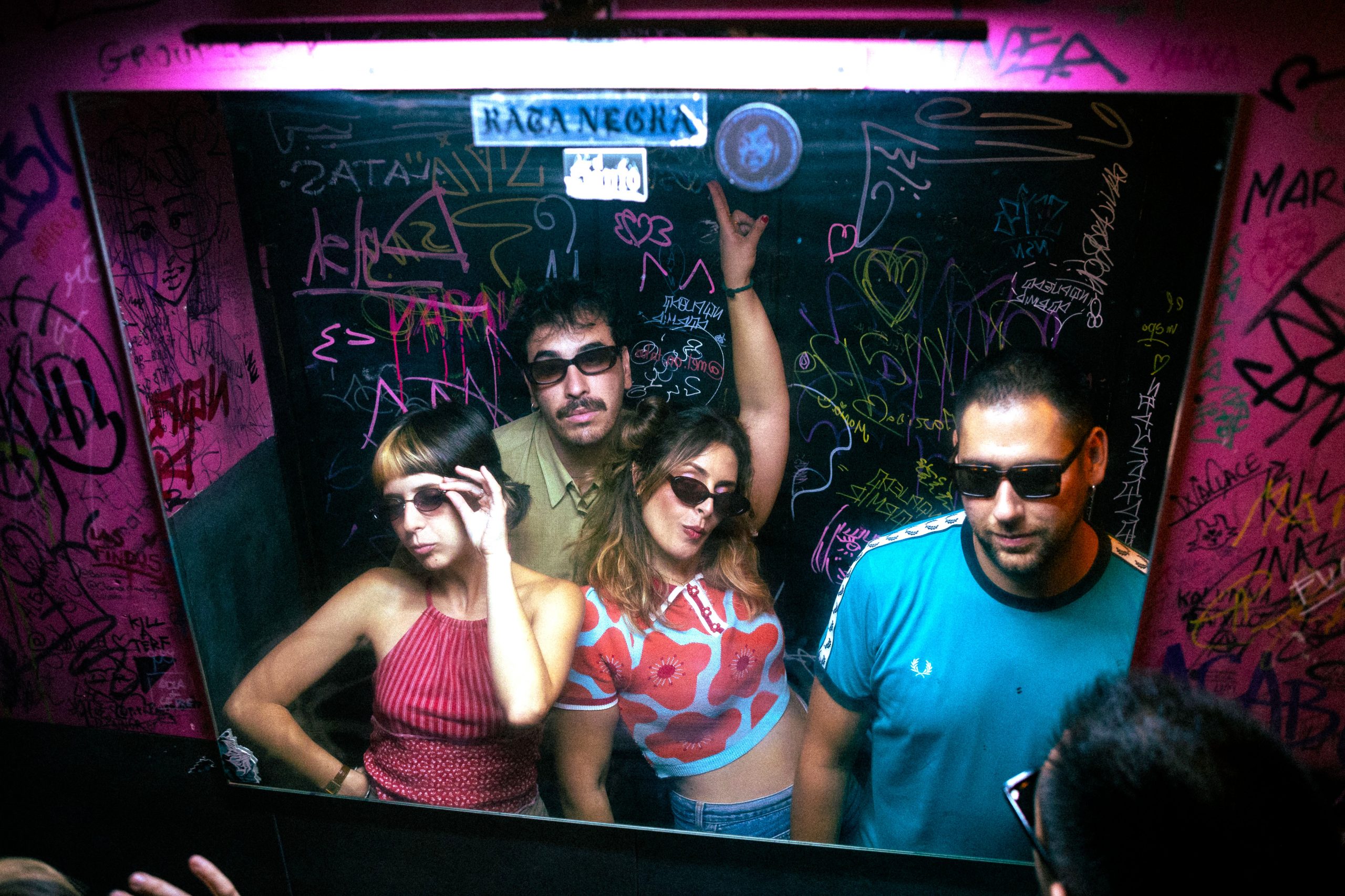 Carrera Blanca presenta un adelanto de su esperado primer larga duración