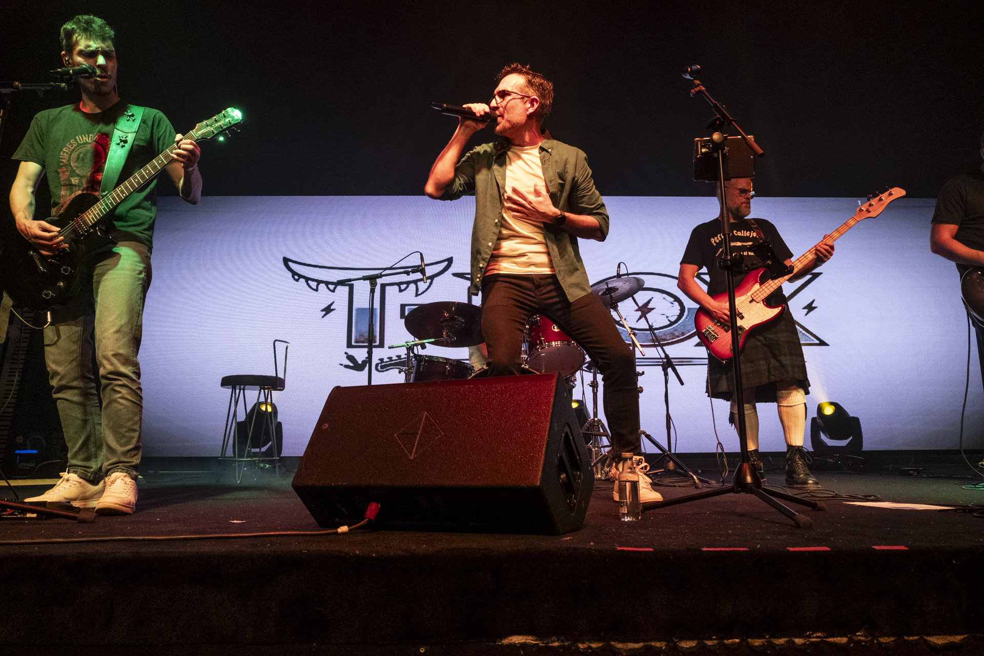 La gran fiesta que calienta la Cabalgata de Hortaleza 42 DSF9744