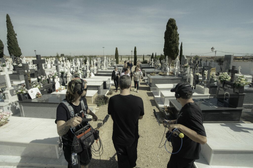 Bajo tu piel Esperanza Films