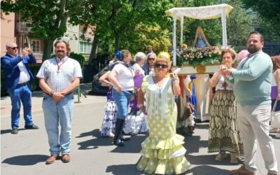 Procesión del Simpecado de la Hermandad de Nuestra Señora del Rocío