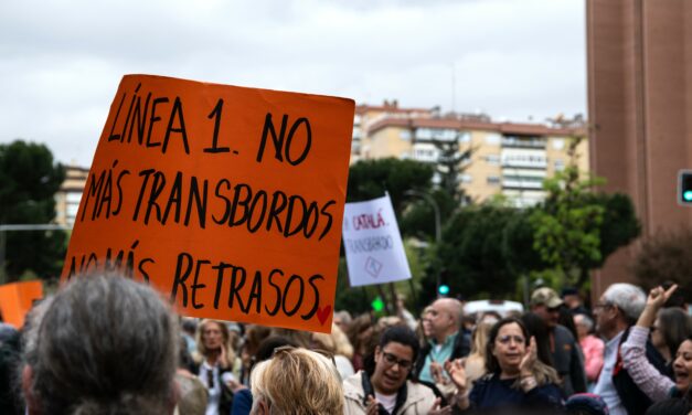 La línea editorial y otras