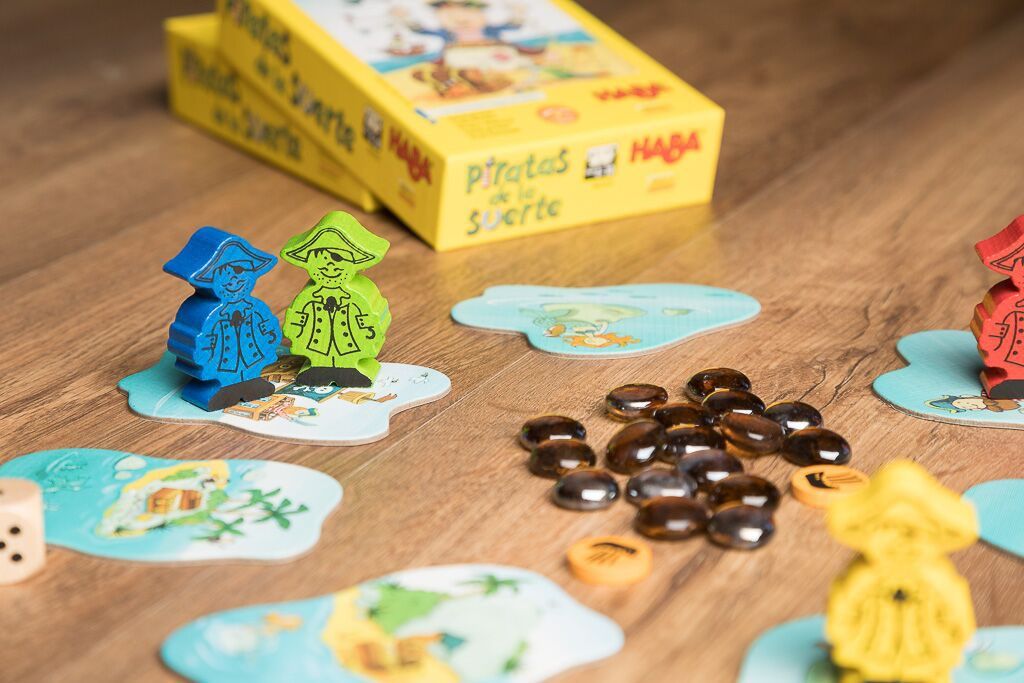 Día de juegos de mesa y rol en Manoteras 1 Piratas de la suerte juegos de mesa de aventuras en el mar 1024x683 1