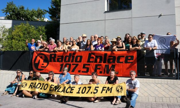 PP y Vox cargan contra Radio Enlace y evitan que el concejal David Pérez reciba a la emisora