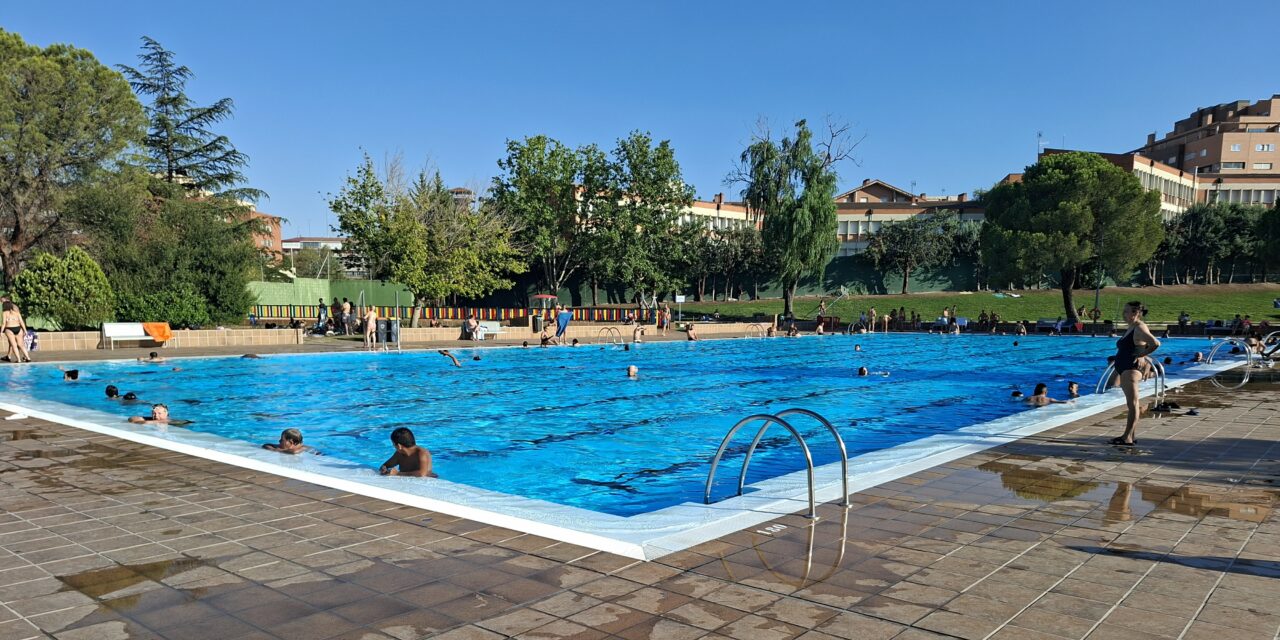 Hortaleza tiene 250 piscinas comunitarias pero solo dos instalaciones son públicas